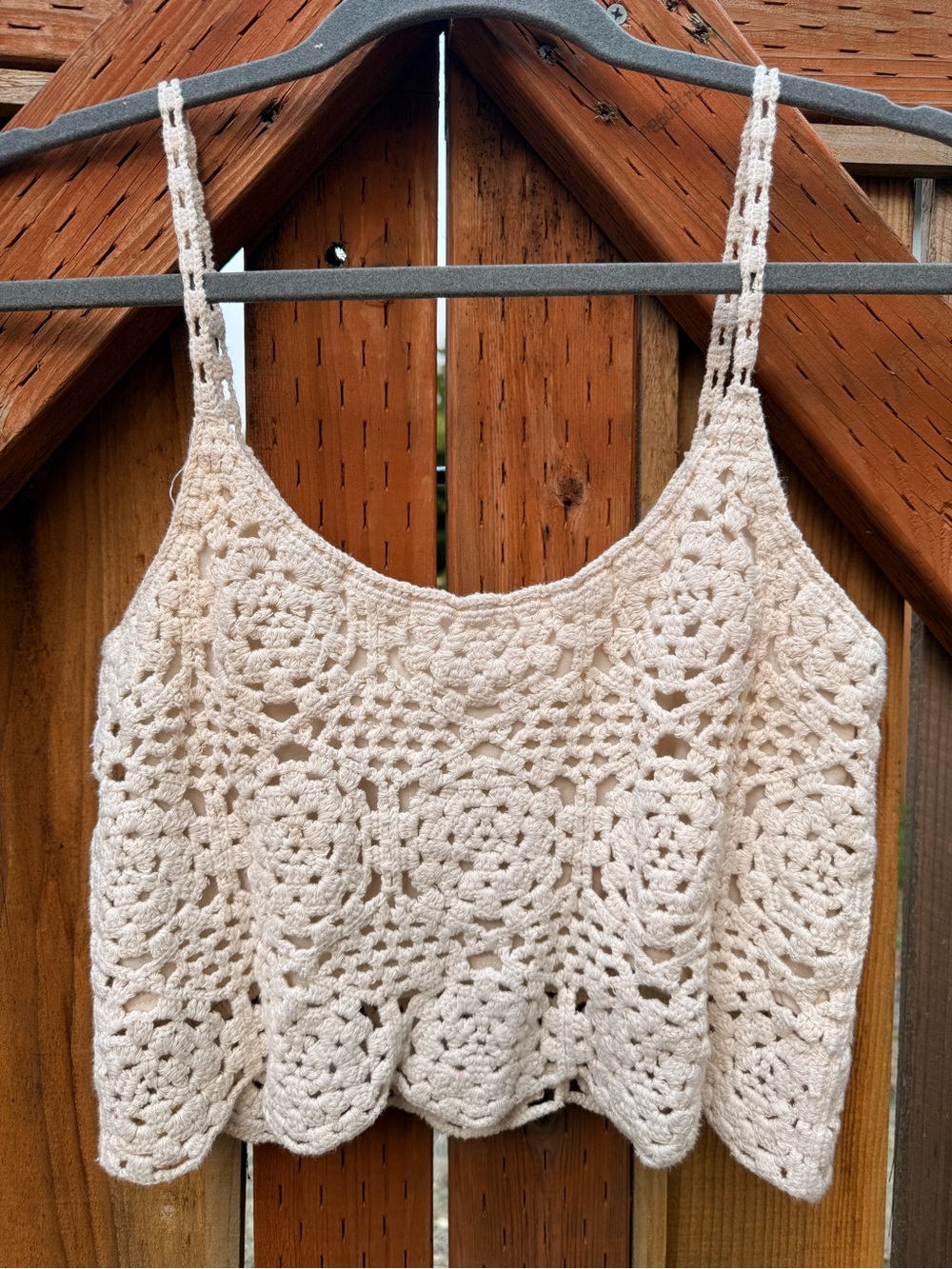 Arizona Jean Company Cream Crochet Camisole Tank